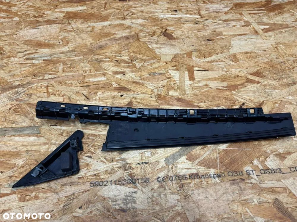 SEAT LEON IV LISTWA OSŁONA SŁUPKA DRZWI LEWY TYŁ 5FA839637 5FA839901 - 2