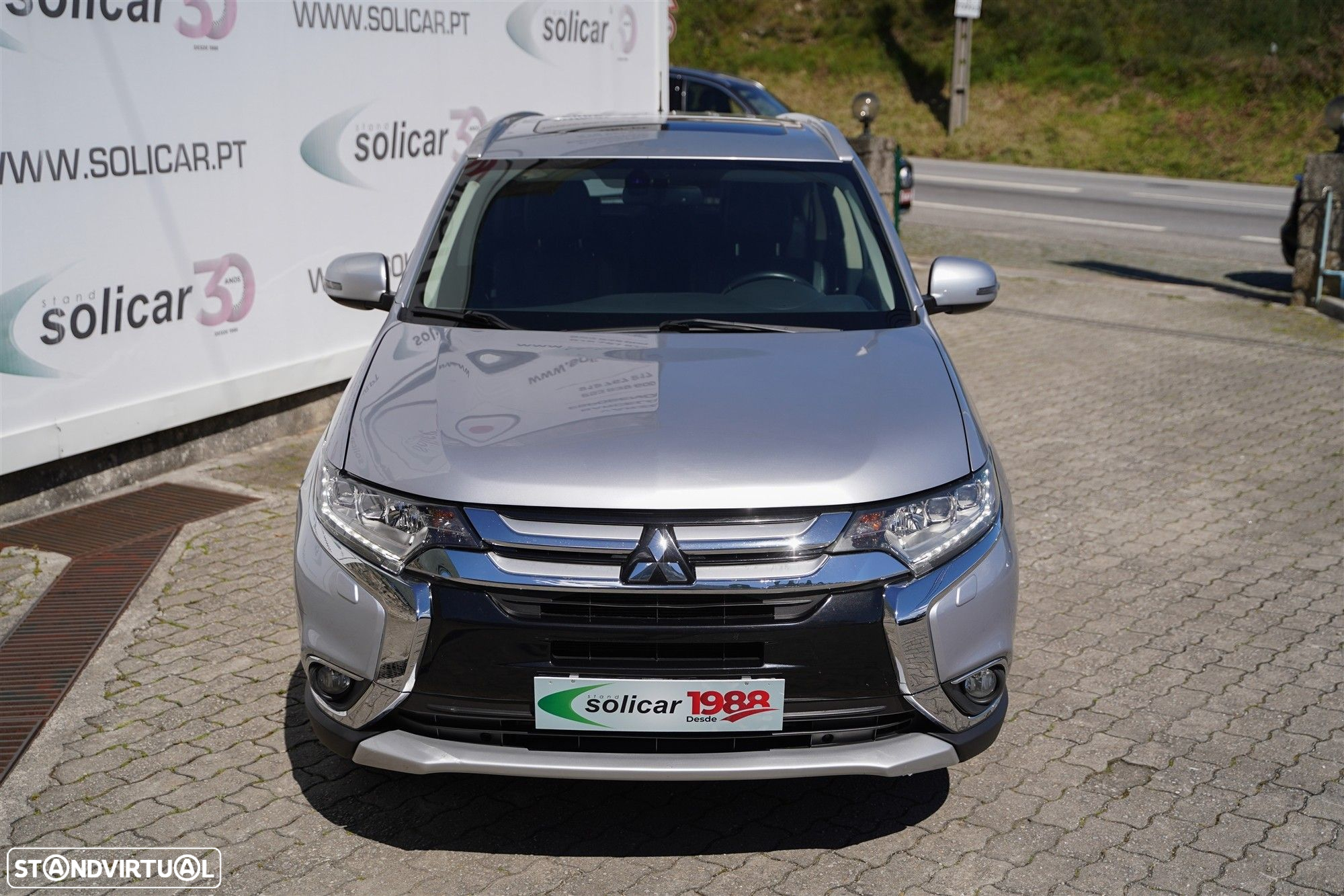 Mitsubishi Outlander 2.2 DI-D Intense - 8