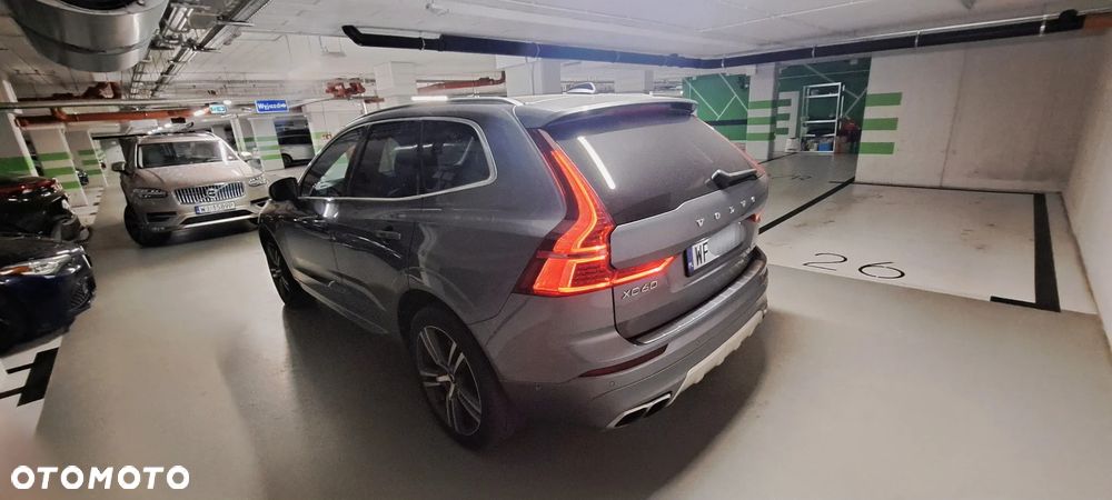 Volvo XC 60 T5 AWD Momentum - 7