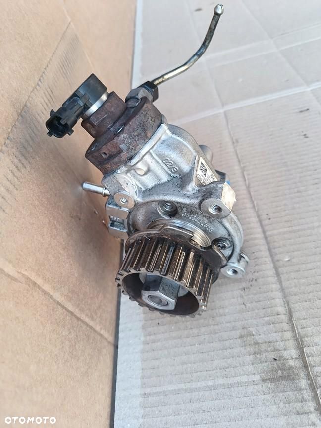 peugeot 3008 ii 17r- 1.5 bluehdi pompa wtryskowa 9817903080 0445010761 - 3