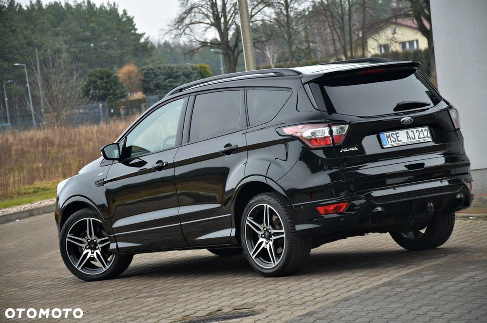 Ford Kuga - 13