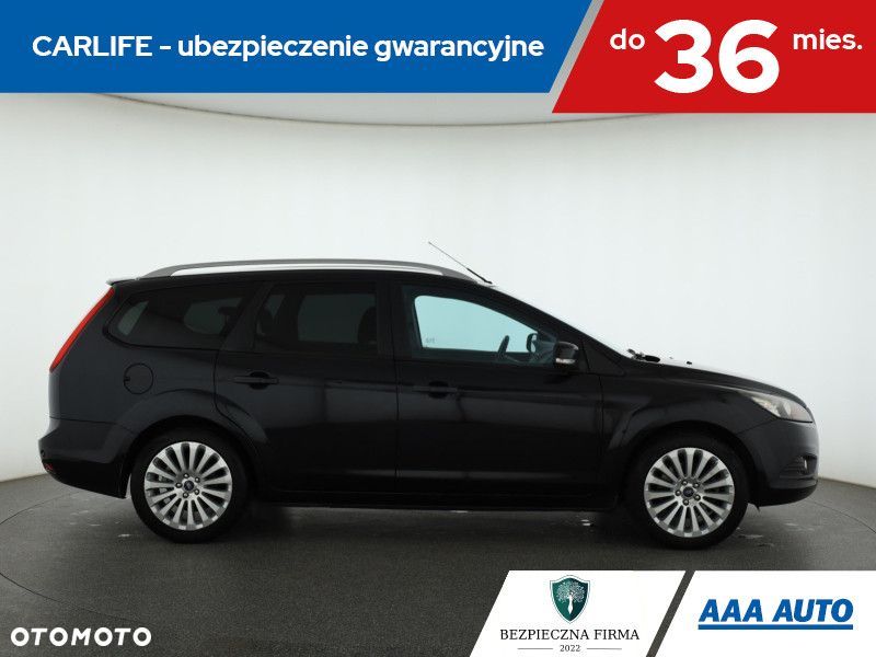Ford Focus SW - 8