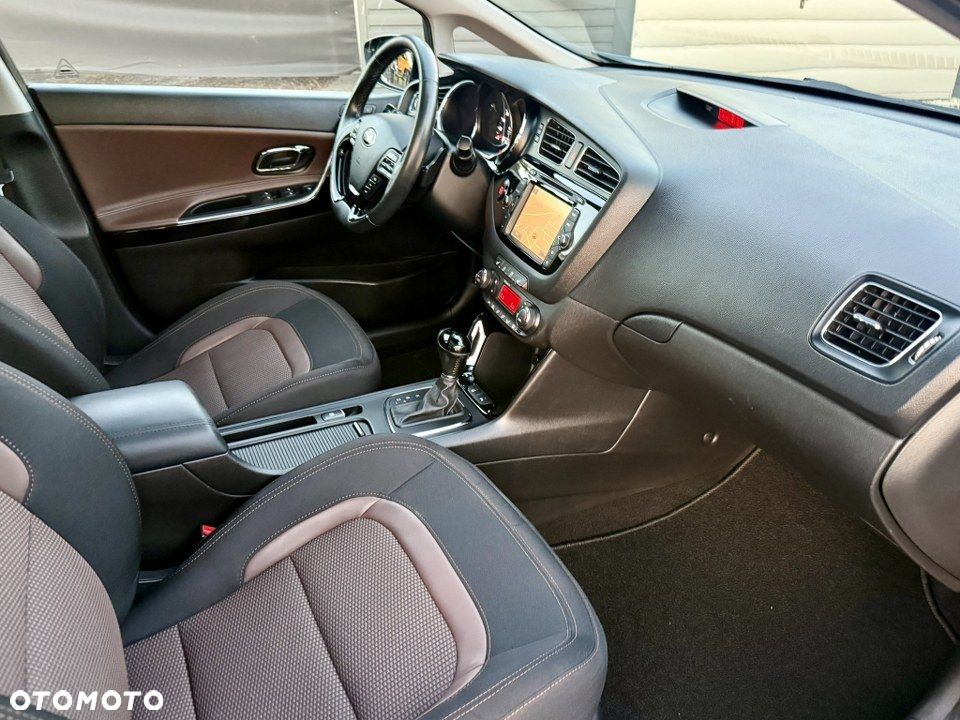 Kia Ceed 1.6 GDI XL DCT - 29