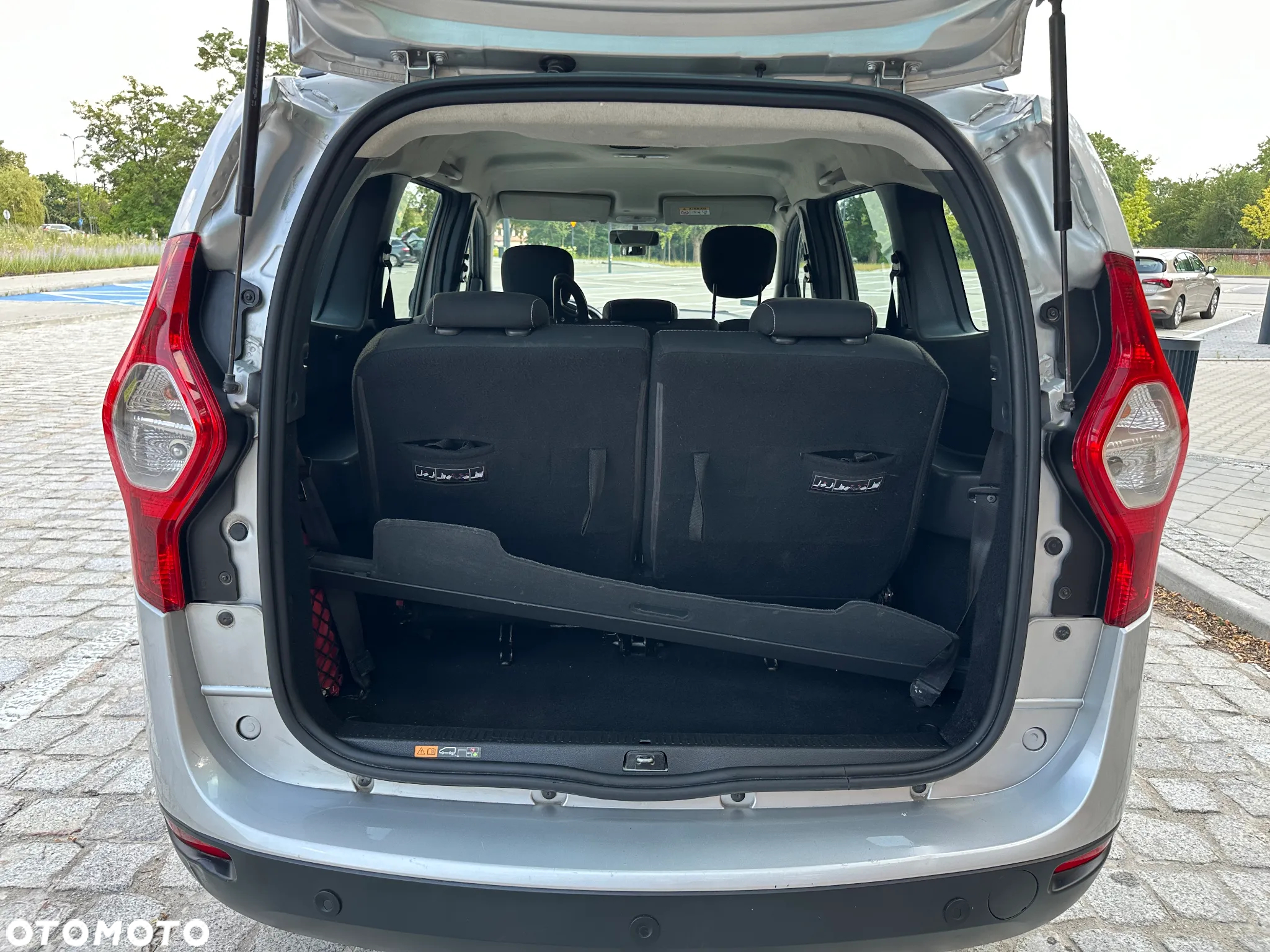 Dacia Lodgy 1.5 Blue dCi Laureate S&S EU6d - 18