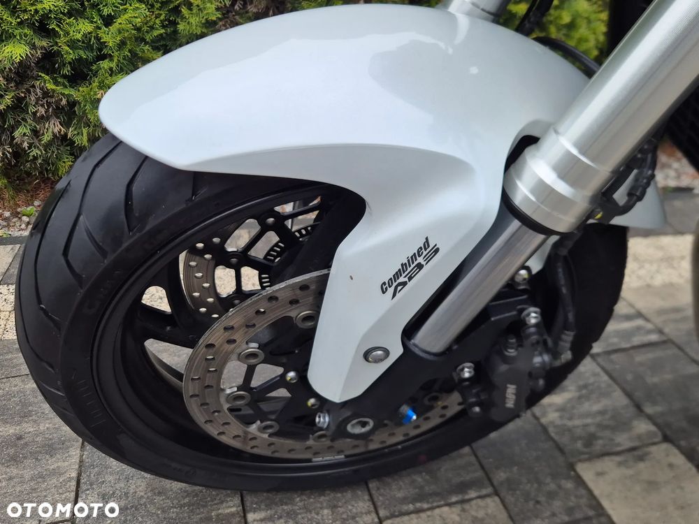Honda CB - 25