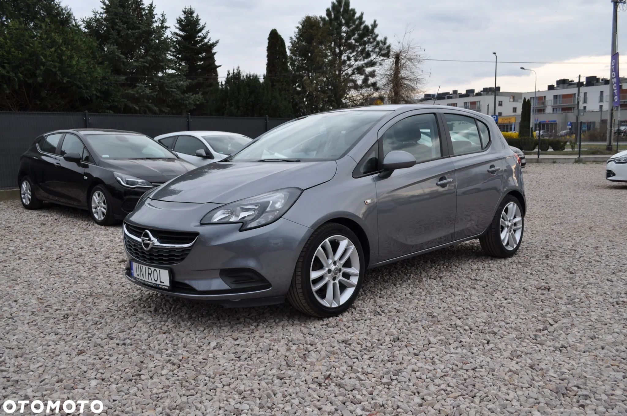 Opel Corsa 1.4 Color Edition - 1