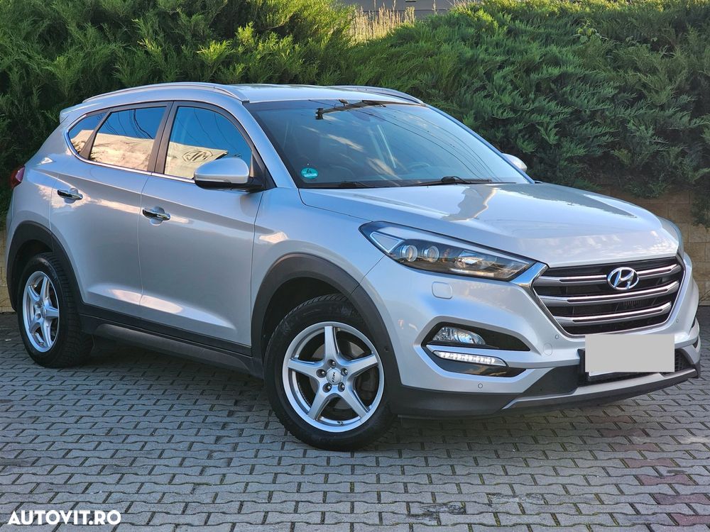 Hyundai Tucson 2.0 CRDI 4WD 6AT Premium+ - 13