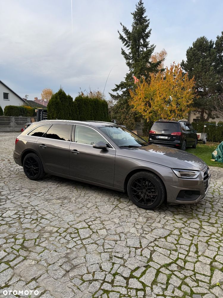 Audi A4 Avant - 4