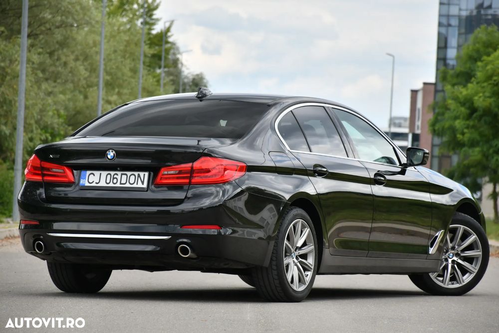 BMW Seria 5 520d xDrive Aut. Luxury Line - 4