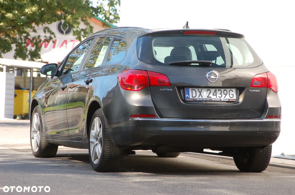 Opel Astra 1.4 T Enjoy S&S - 6