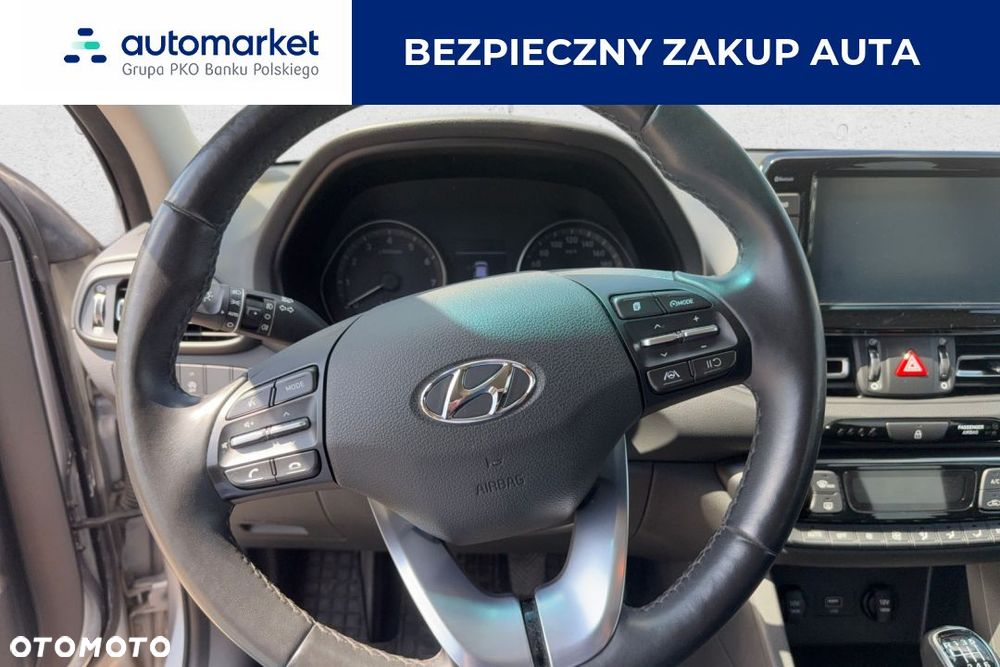 Hyundai i30 1.5 DPI Smart - 16