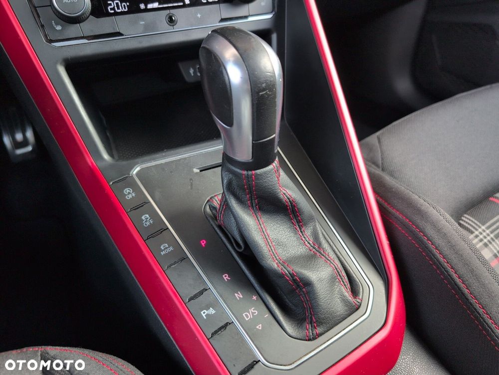 Volkswagen Polo 2.0 TSI GTI DSG - 33
