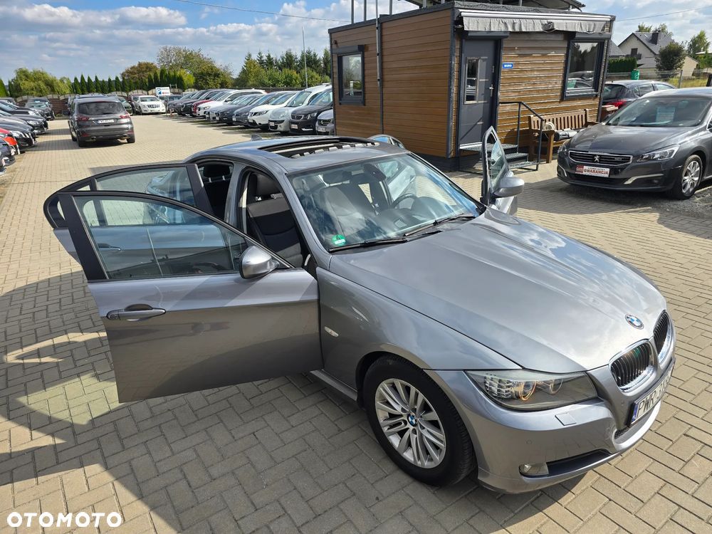 BMW Seria 3 - 34