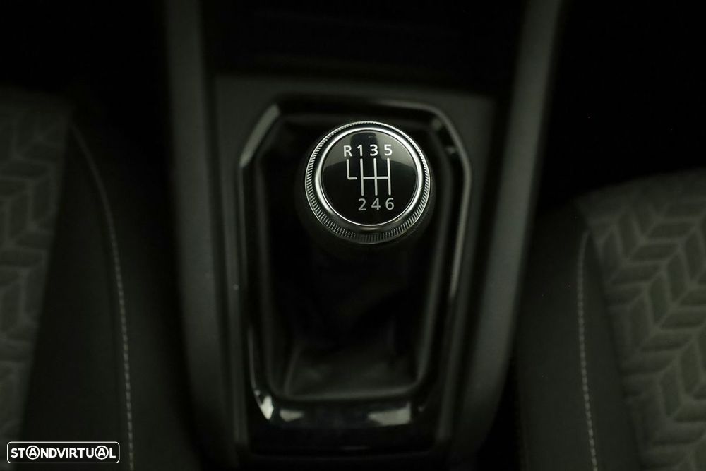 Renault Clio 1.0 TCe Evolution - 14