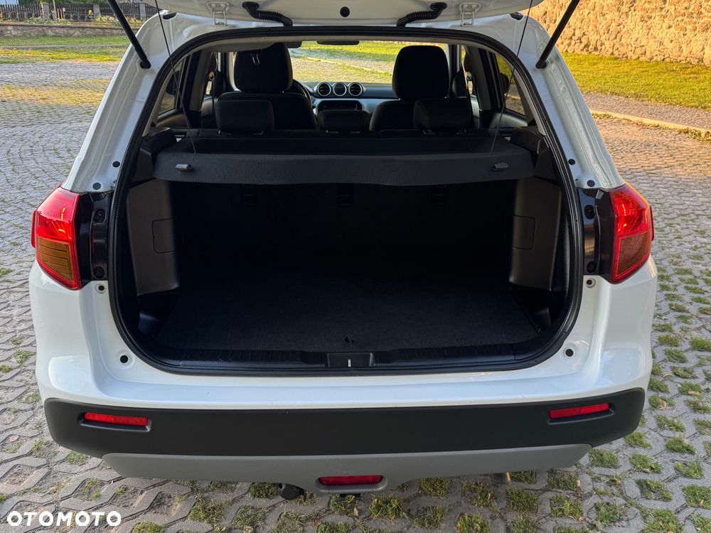 Suzuki Vitara 1.6 DDiS (4x2) Comfort+ - 36