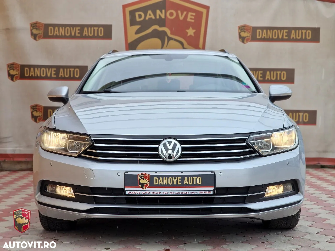 Volkswagen Passat Variant 1.6 TDI (BlueMotion Technology) Comfortline - 2
