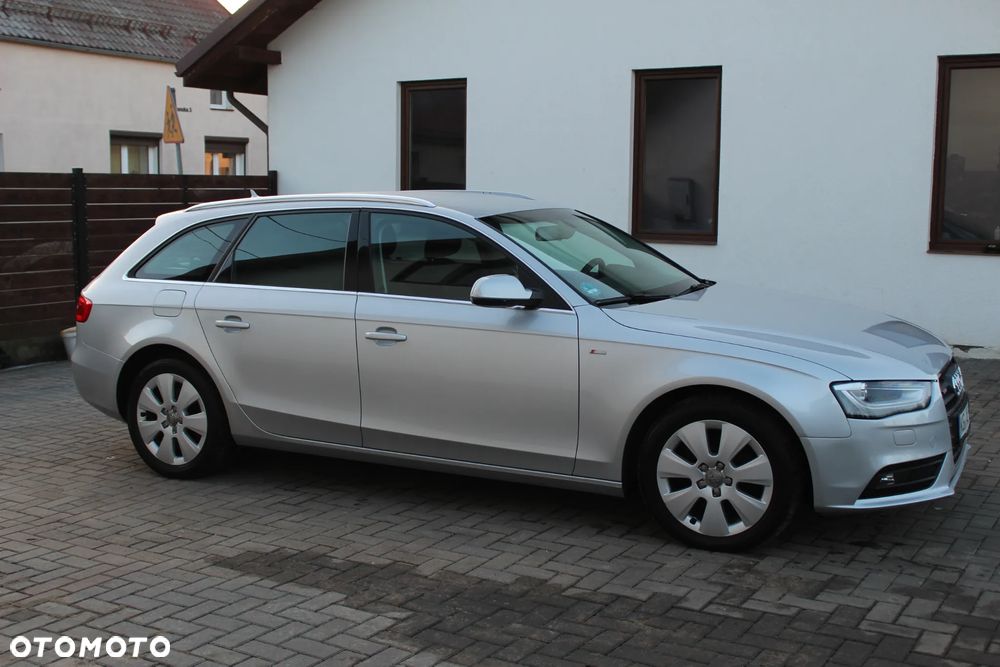 Audi A4 Avant 2.0 TDI DPF Attraction - 9