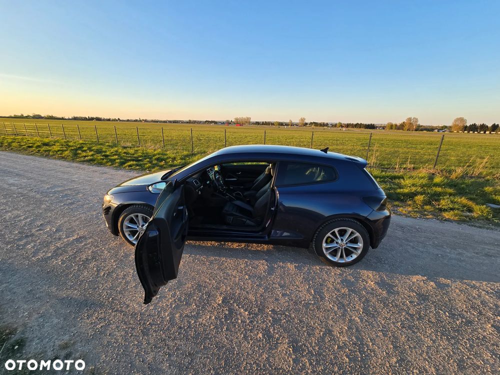 Volkswagen Scirocco 2.0 TSI Team - 2