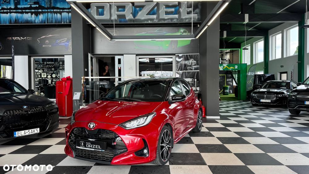 Toyota Yaris Hybrid 1.5 GR Sport - 1