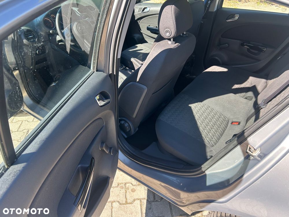 Opel Corsa - 17