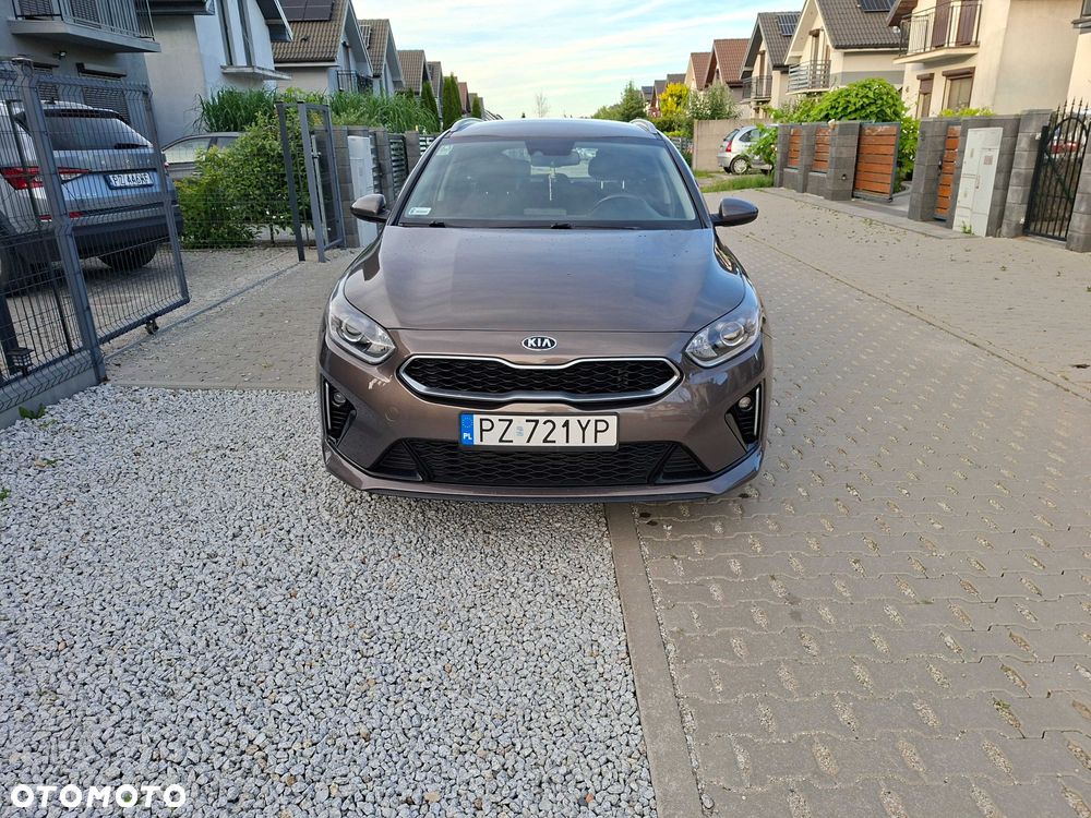 Kia Ceed - 5