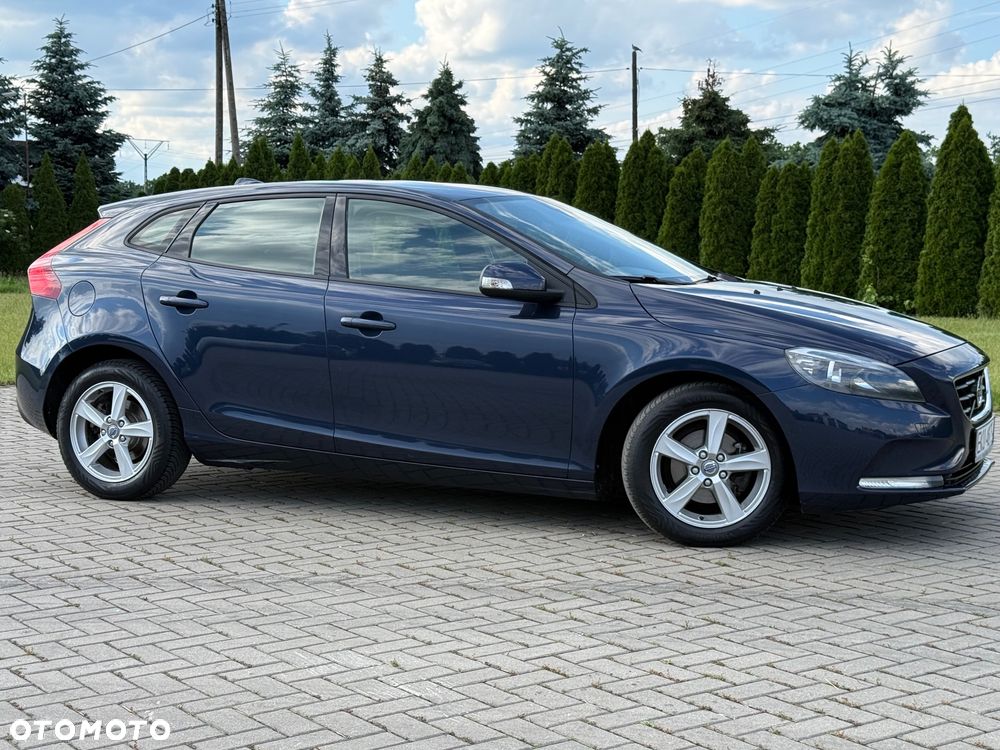 Volvo V40 - 15