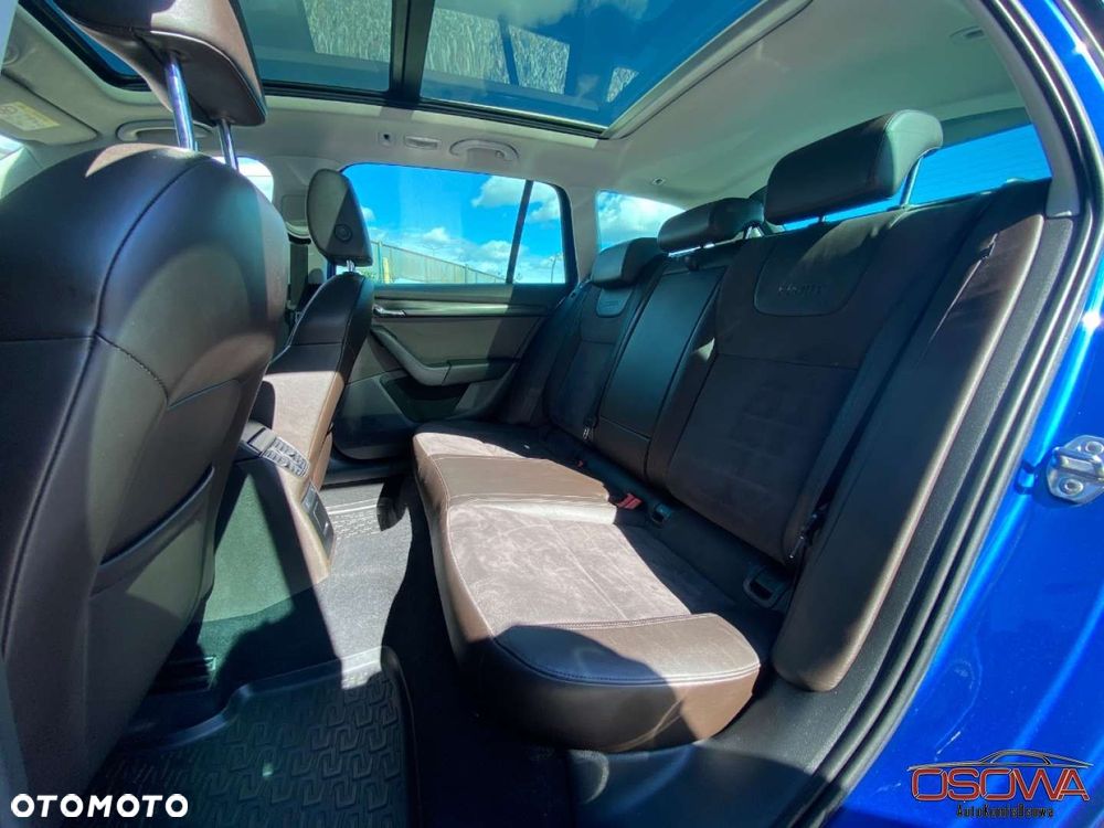 Skoda Octavia Scout 2.0 TDI 4x4 DSG - 19