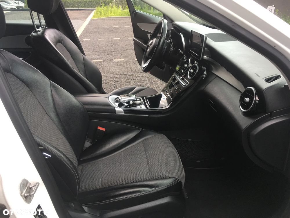 Mercedes-Benz Klasa C 220 (BlueTEC) d 7G-TRONIC Avantgarde - 18