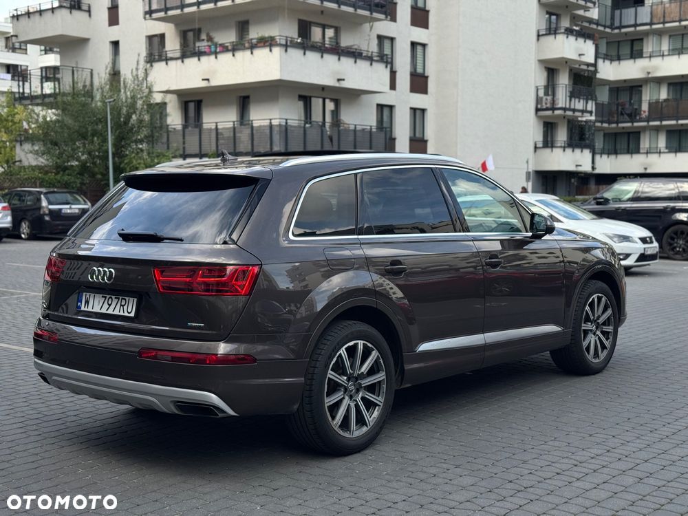 Audi Q7 3.0 TFSI Quattro Tiptronic - 6