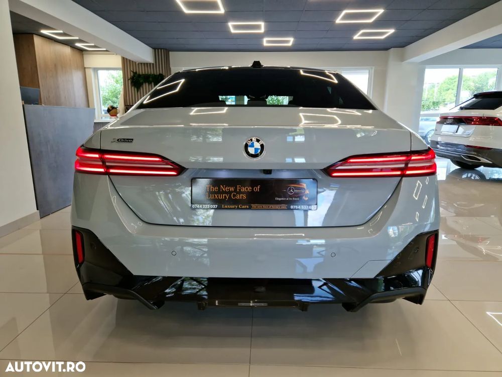 BMW Seria 5 520d xDrive AT MHEV - 8