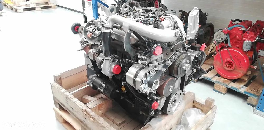 SILNIK PERKINS 854F-E43T CAT C3.4B 29 999 netto - 3