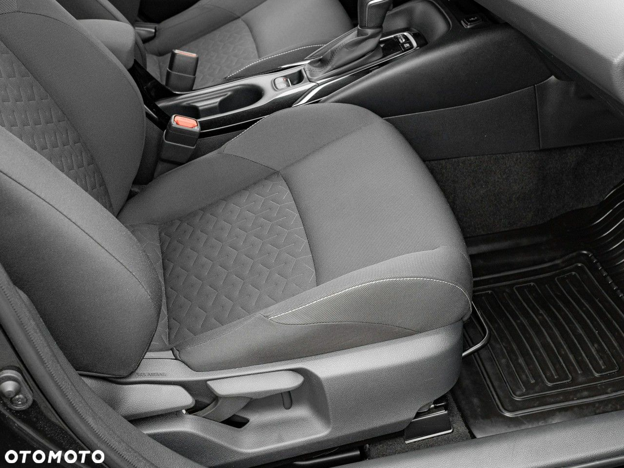 Toyota Corolla 1.8 Hybrid GPF Comfort - 33