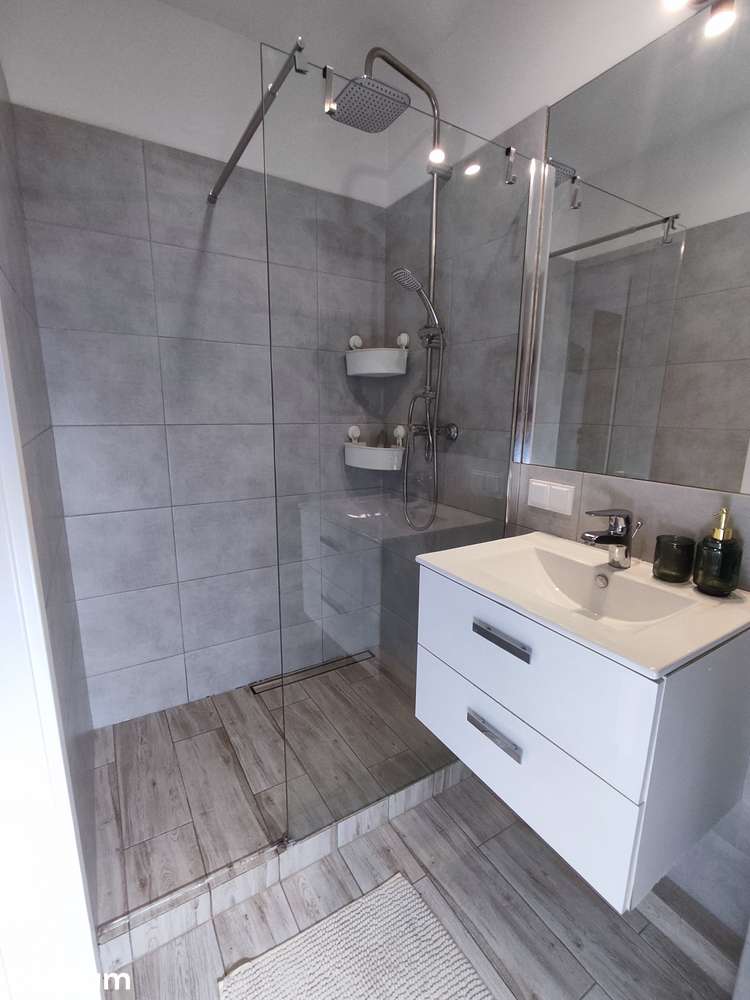 Studio na Targówku- Metro