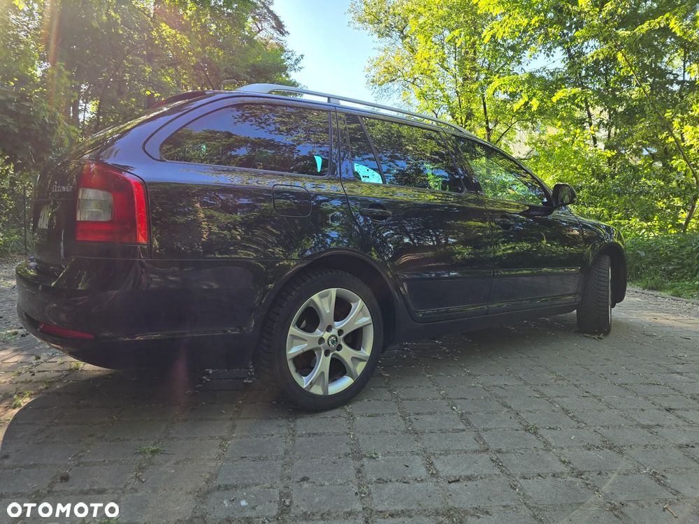 Skoda Octavia 2.0 TDI Elegance - 6