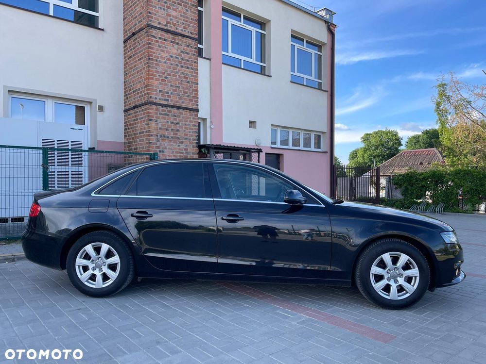 Audi A4 Avant 1.8 TFSI Ambiente - 7