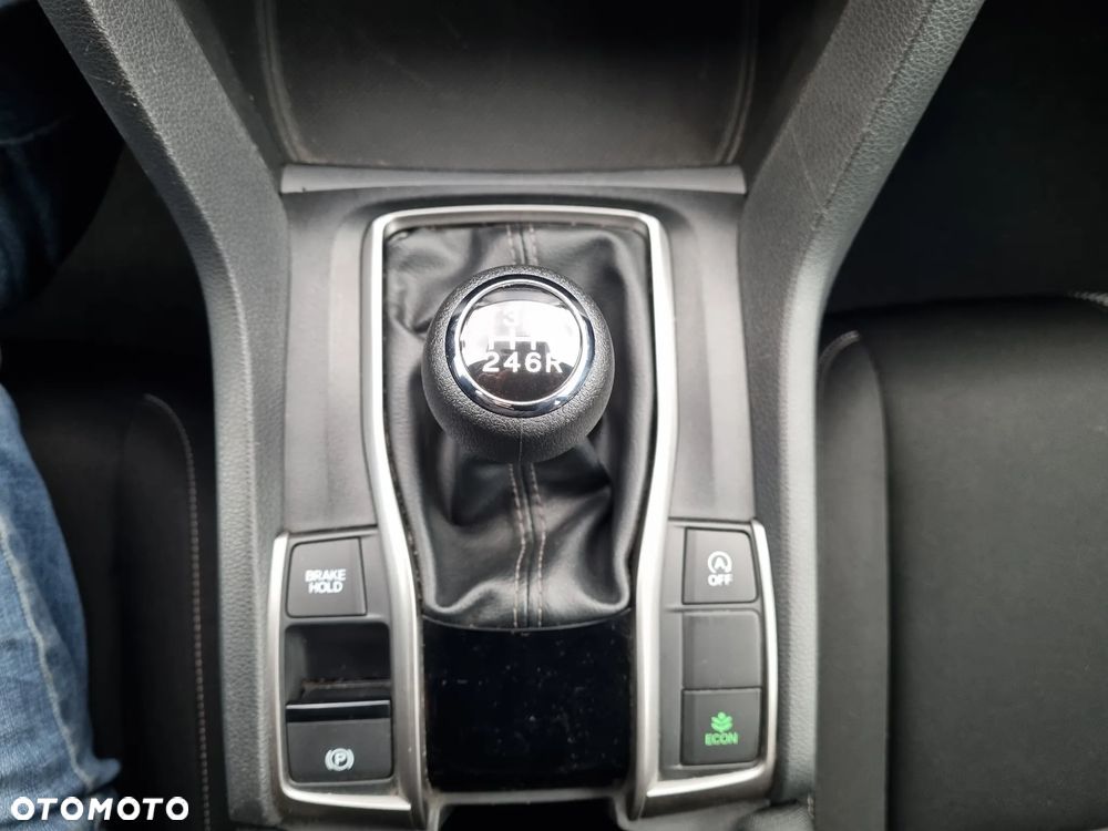 Honda Civic 1.0 T Comfort Sport Line - 24