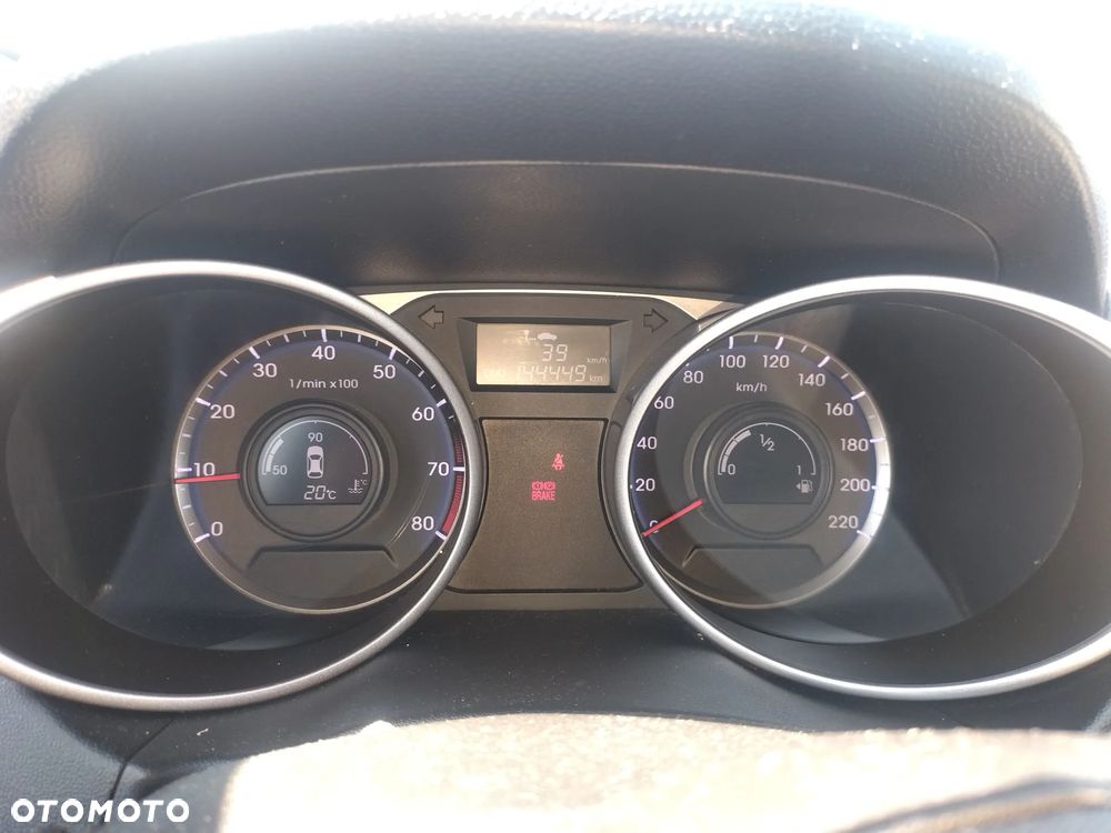 Hyundai ix35 1.6 2WD Classic - 12