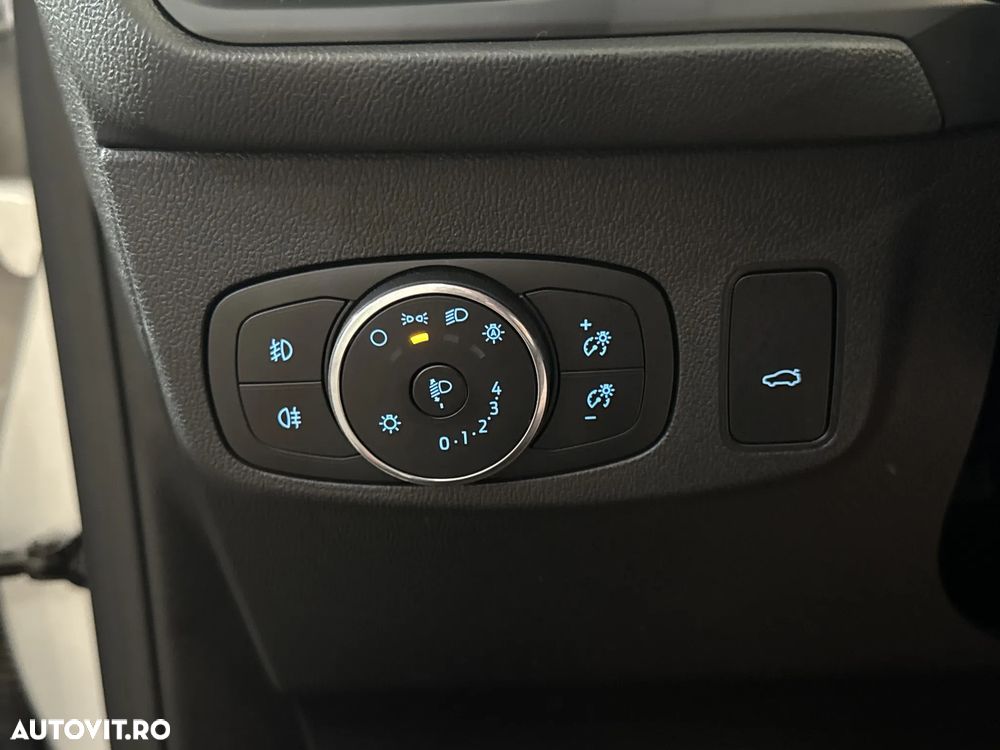 Ford Focus - 16