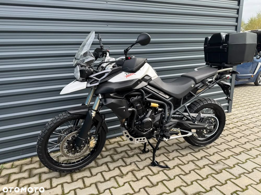 Triumph Tiger - 4