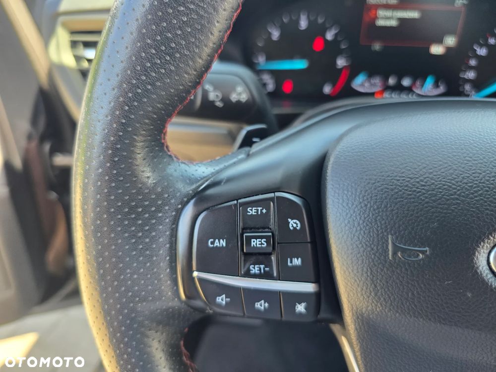 Ford Focus - 28