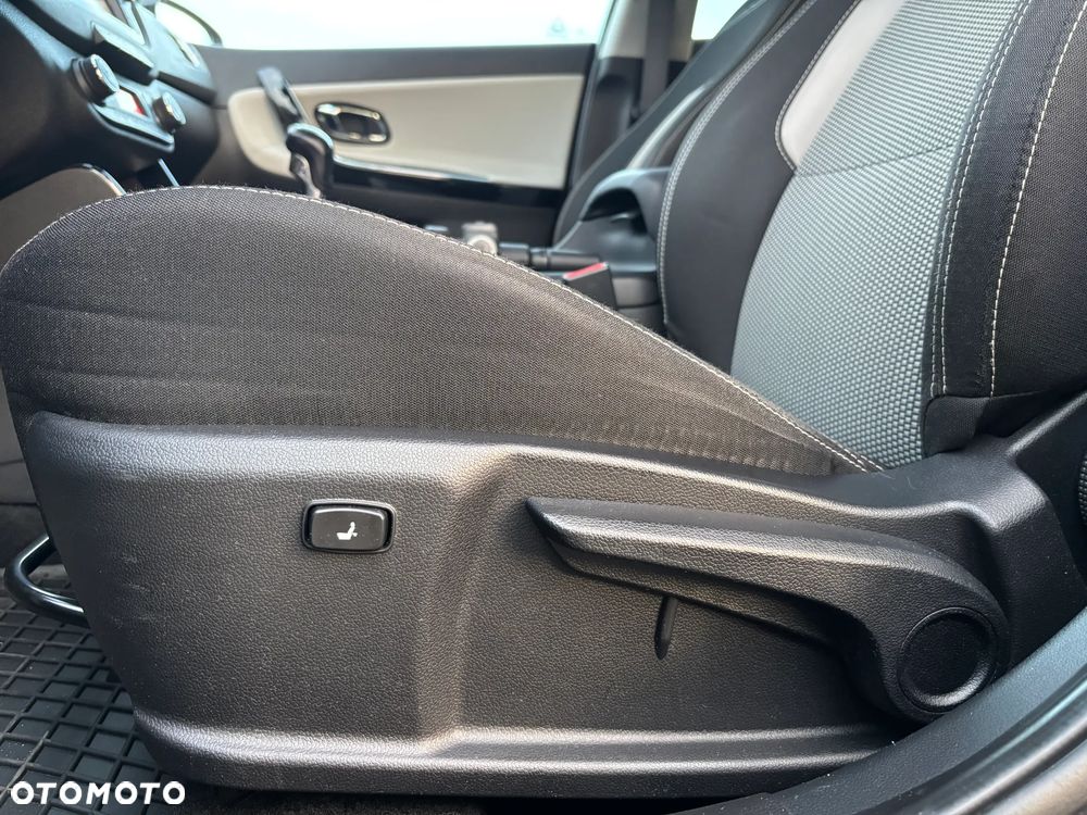 Kia Ceed 1.6 CRDi 136 ISG Dream Team Edition - 33