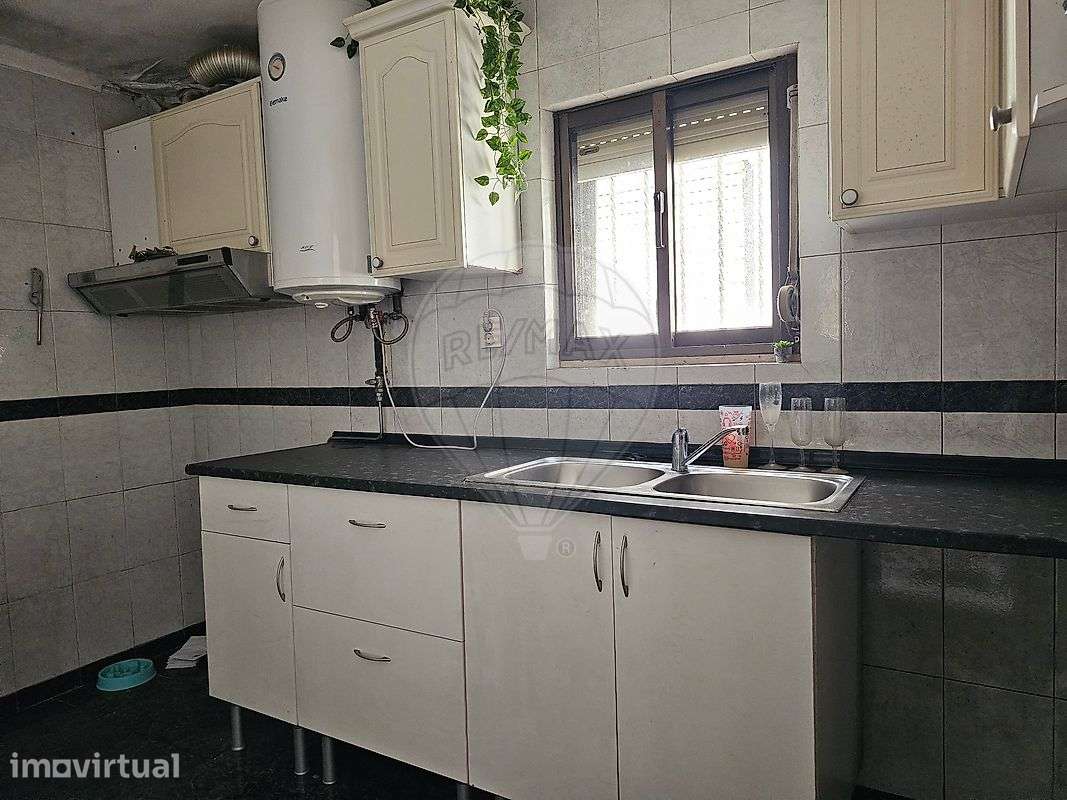 Moradia T4 para venda - Grande imagem: 3/3