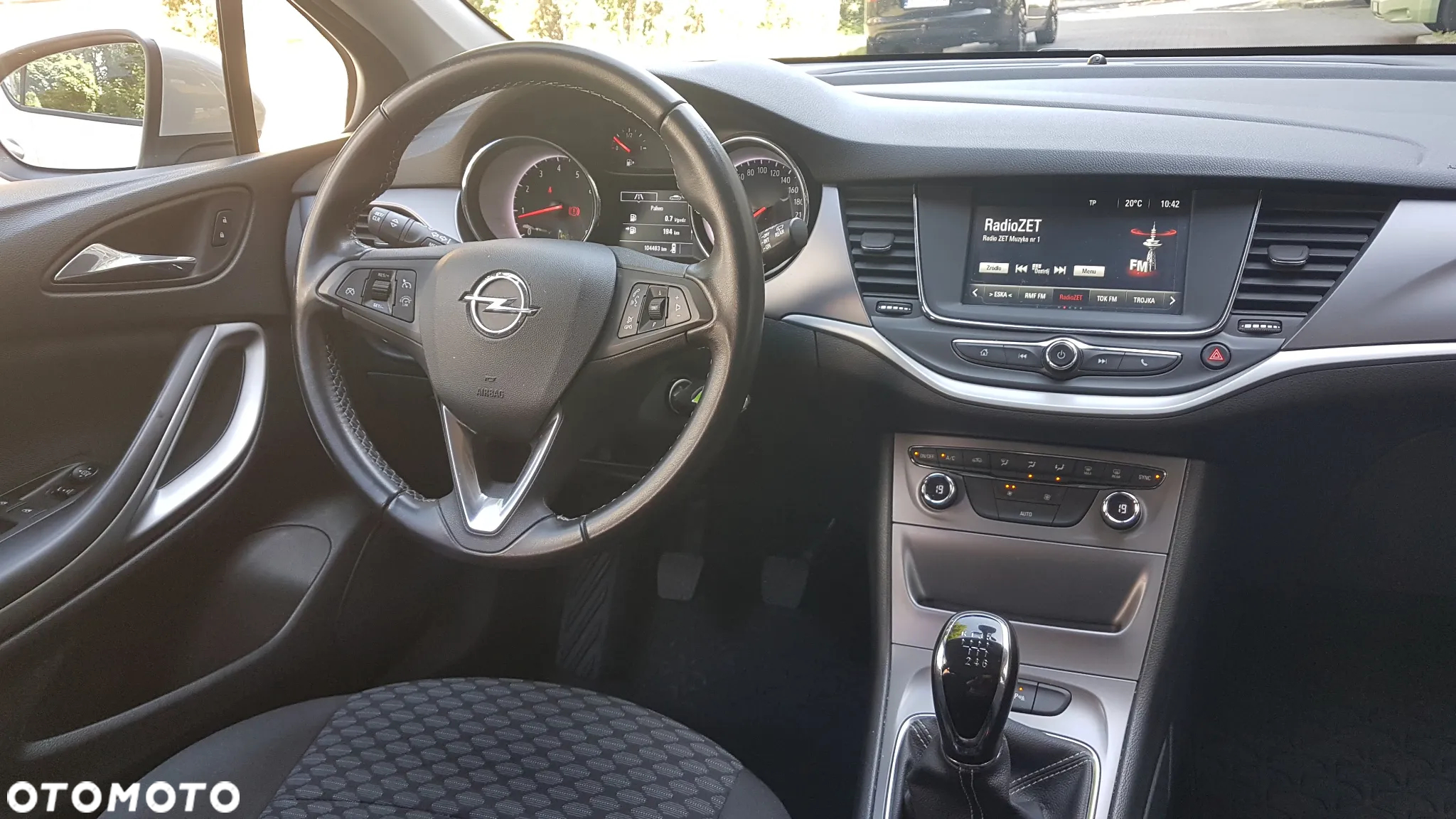 Opel Astra V 1.4 T Enjoy - 19