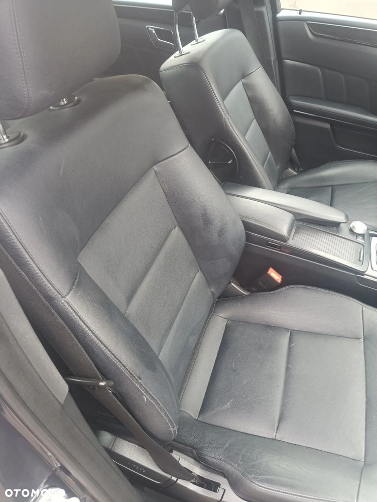 Mercedes-Benz Klasa E 220 CDI DPF BlueEFFICIENCY 7G-TRONIC - 11