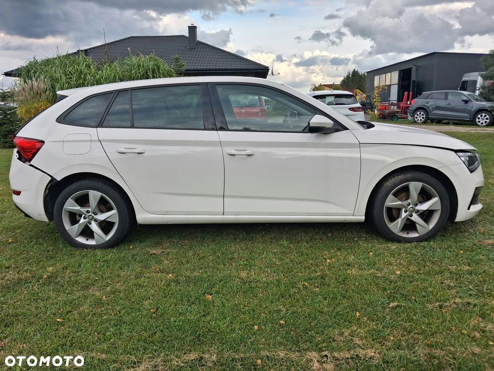 Skoda Scala 2022 photo 4