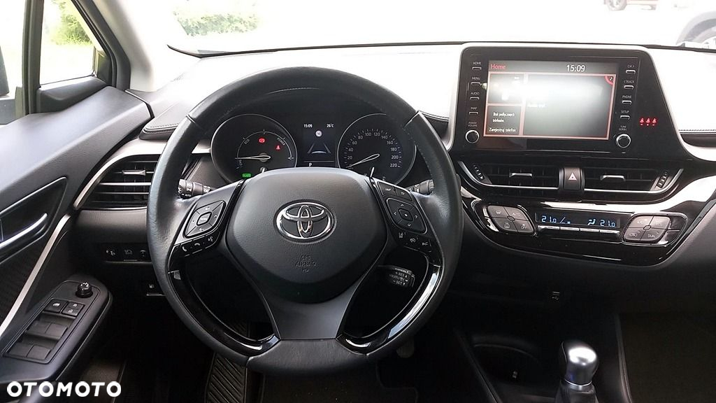 Toyota C-HR - 9