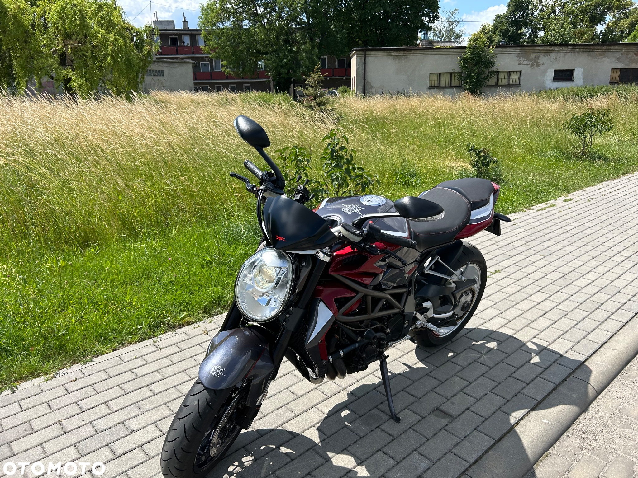 MV AGUSTA Brutale - 6