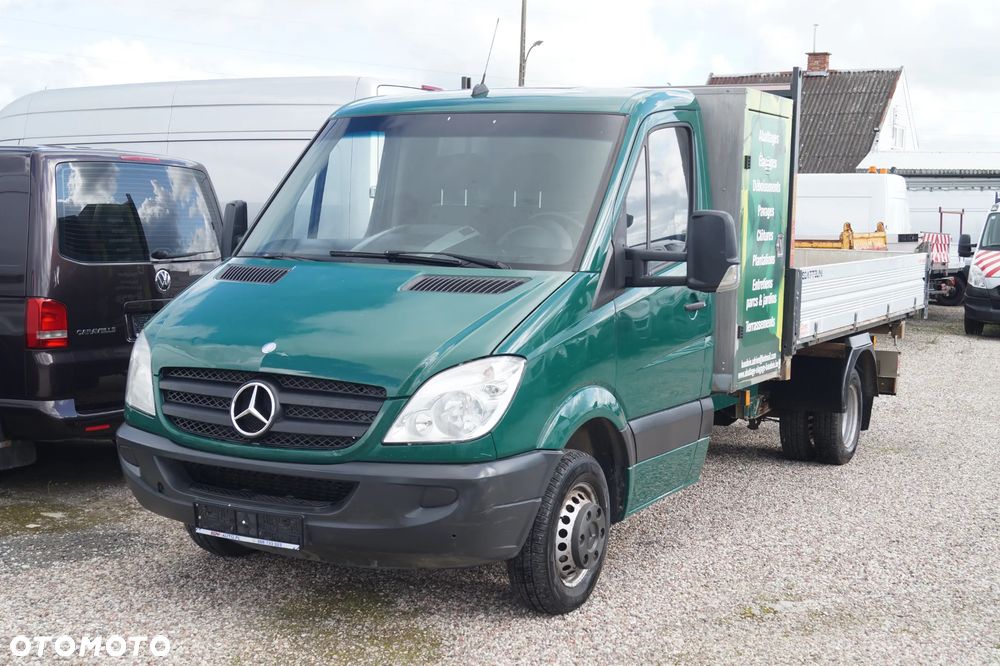 Mercedes-Benz Sprinter - 12