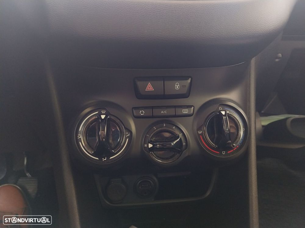 Peugeot 208 1.2 PureTech Active - 8