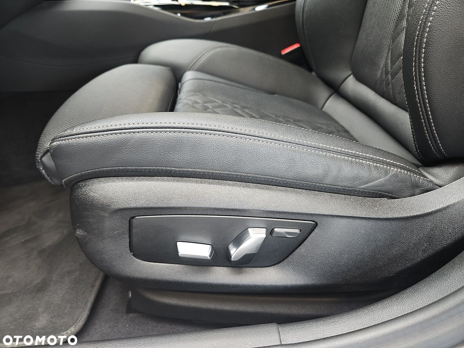 BMW Seria 5 520d xDrive mHEV M Sport sport - 22